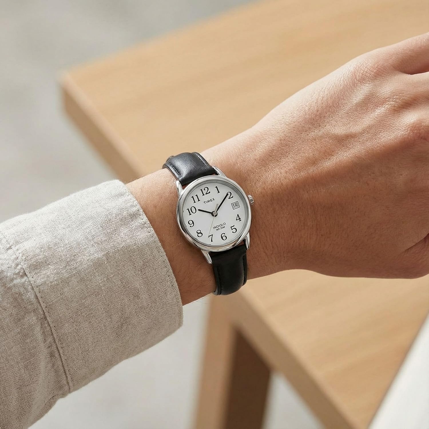 image:imageTimex Womens Easy Reader WatchBlackSilverToneWhite25mm