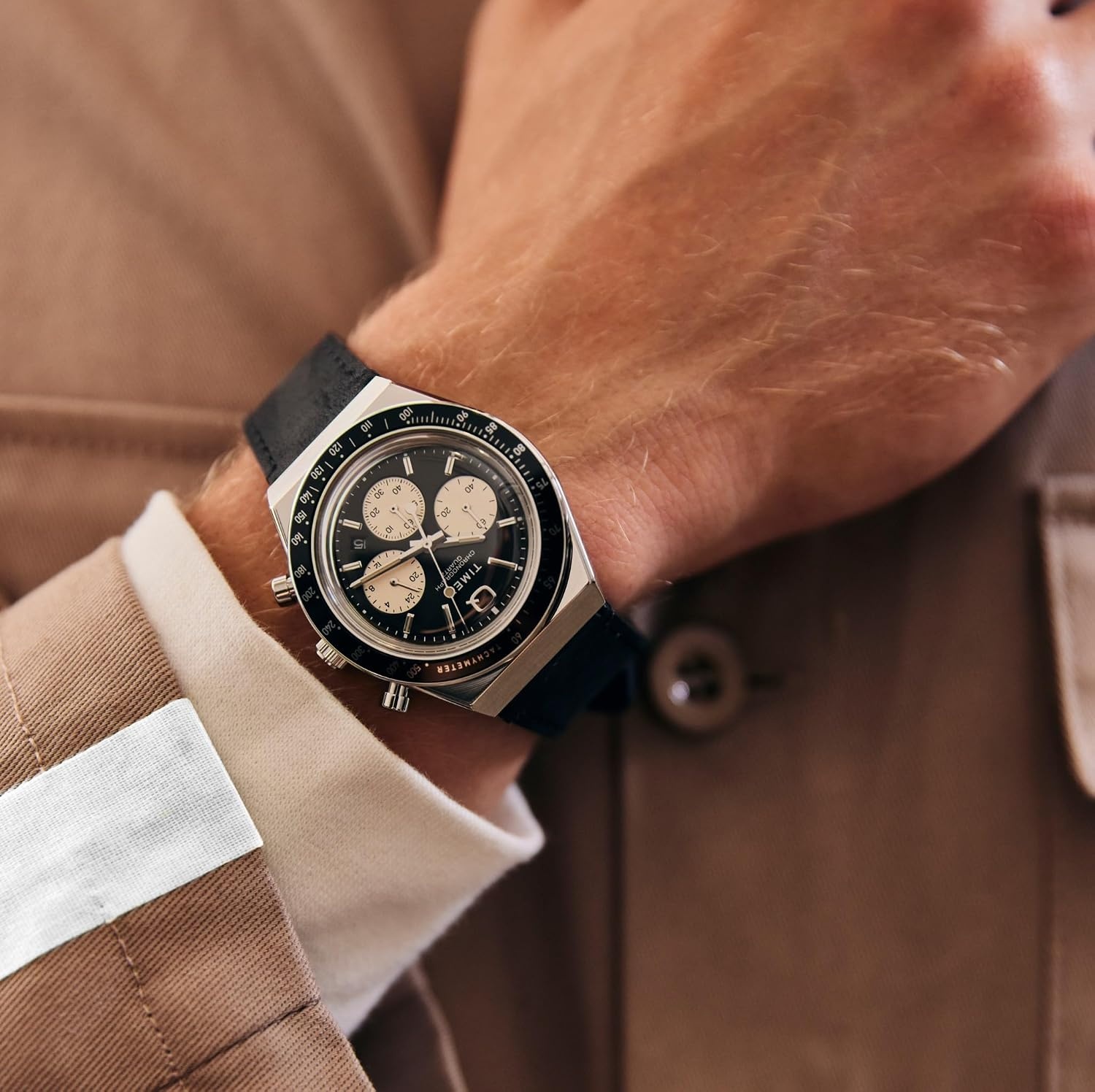 image:imageTimex Q MensBlackBlackStainless Steel