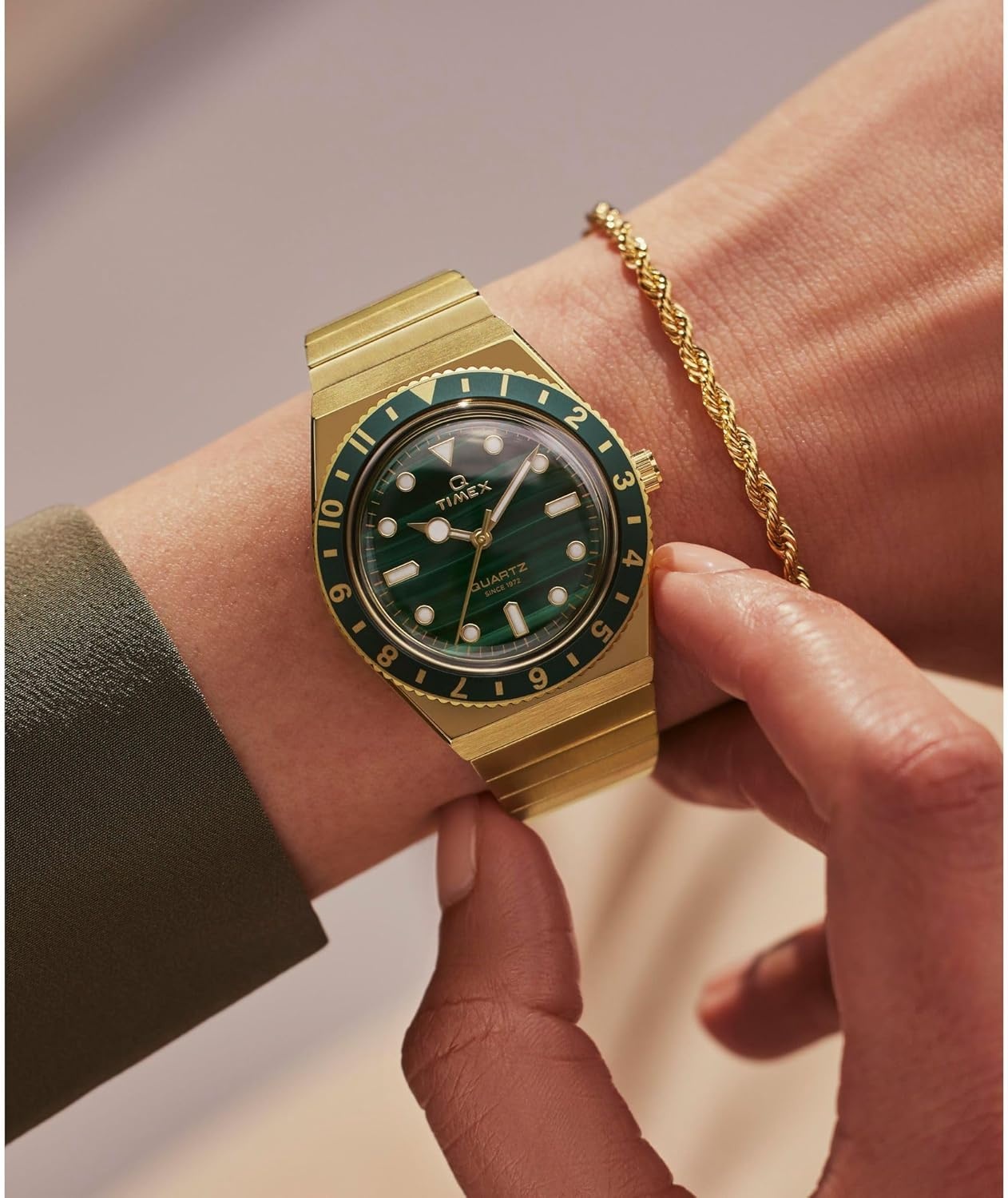 image:imageTimex Womens Q 36mm WatchGoldToneGoldToneGreen